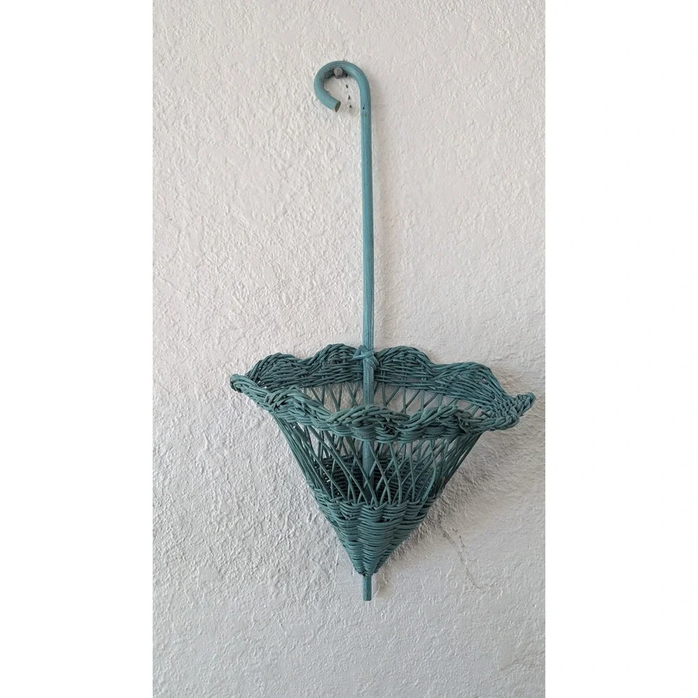 Vintage Wicker Umbrella Wall Hanging Basket Teal Green Scalloped Woven Decor